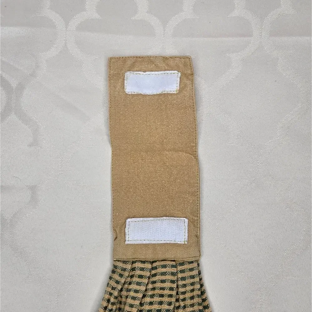 Vermont Themed Kitchen Towel Green & Tan Gingham Plaid Pattern